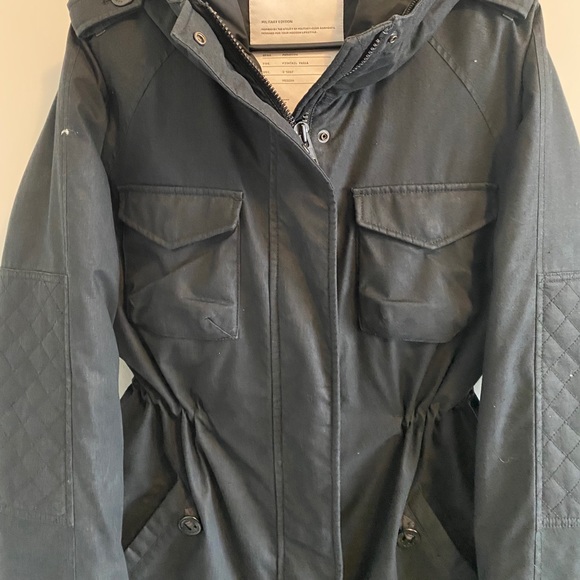 Aritzia Community Warmest Parka - Picture 2 of 6